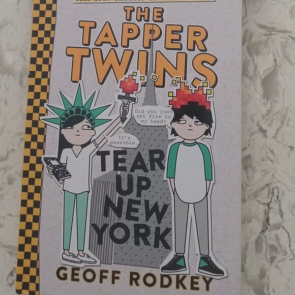 Russell Brand's Trickster Tales: The Pied Piper of Hamelin Russell Brand & The T - Picture 3 of 4